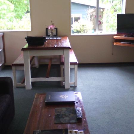 Creel Lodge Turangi Eksteriør bilde